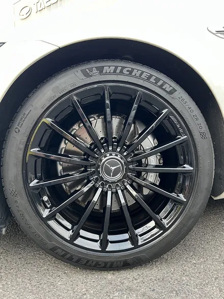 대구 휠복원 대구 휠도색 대구 자동차 휠수리 잘하는 곳 휠플레이 타이어 전문[벤츠 AMG GT43 순정 20인치 블랙펄유광 휠도색 작업입니다.] / 대구 서구 평리동
