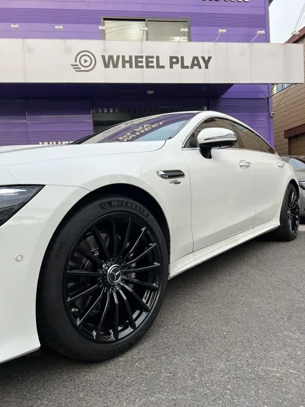 대구 휠복원 대구 휠도색 대구 자동차 휠수리 잘하는 곳 휠플레이 타이어 전문[벤츠 AMG GT43 순정 20인치 블랙펄유광 휠도색 작업입니다.] / 대구 서구 평리동