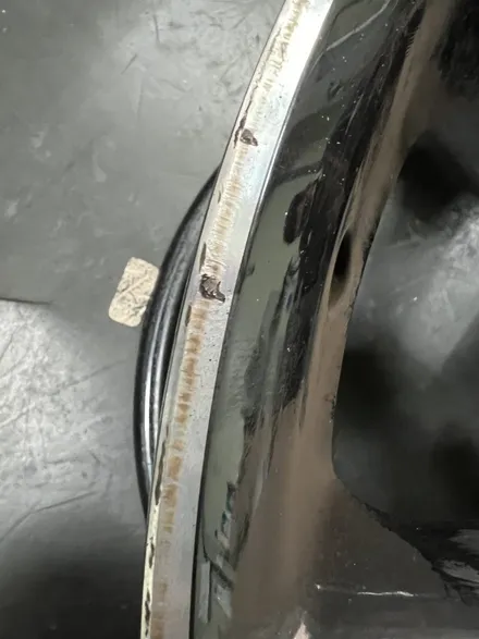 대구 휠복원 대구 휠도색 대구 자동차 휠수리 잘하는 곳 휠플레이 타이어 전문[벤츠 E클래스 순정 18인치 다이아몬드 커팅 휠복원 작업입니다.] / 대구 서구 평리동