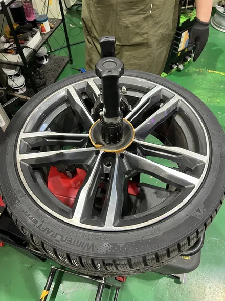 대구 휠복원 대구 휠도색 대구 자동차 휠수리 잘하는 곳 휠플레이 타이어 전문[BMW 440 순정 19인치 블랙커팅 커스텀 작업 입니다.] 대구 휠복원 성지 / 대구 서구 평리동