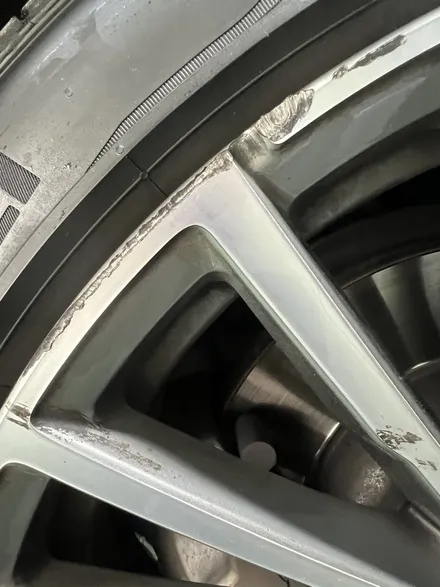 대구 휠복원 대구 휠도색 대구 휠수리 타이어 전문 휠플레이[BMW 7시리즈 순정20인치 고스트크롬 휠도색 작업입니다.] / 대구 서구 평리동