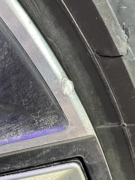 대구 휠복원 대구 휠도색 대구 자동차 휠수리 잘하는 곳 휠플레이 타이어 전문[BMW I7 7시리즈 순정 21인치 다이아몬드커팅 휠복원 작업입니다.] / 대구 서구 평리동