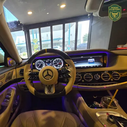 벤츠 잠자리 핸들 W222 S63 AMG 신형 카본 핸들 옐로우 라인 굿커스텀 업체에서 / 경기 안산