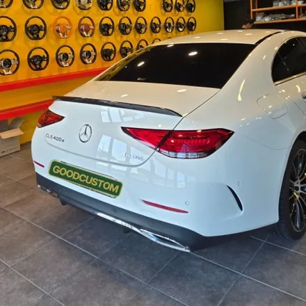 굿커스텀 l 벤츠 C257 CLS400D 2018년식 카본 잠자리핸들 열선포함 풀장착 / 경기 안산