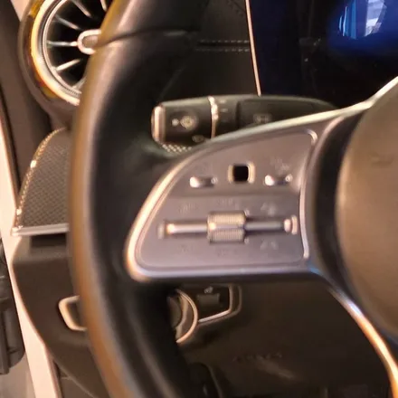 굿커스텀 l 벤츠 C257 CLS400D 2018년식 카본 잠자리핸들 열선포함 풀장착 / 경기 안산