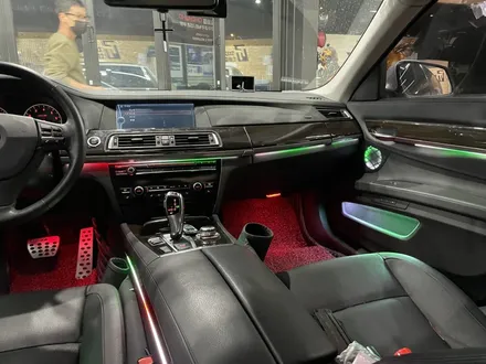 DMX 비노출 무빙 아크릴 엠비언트 BMW 740i 모델 양주 튜닝샵 / 양주시 회정동