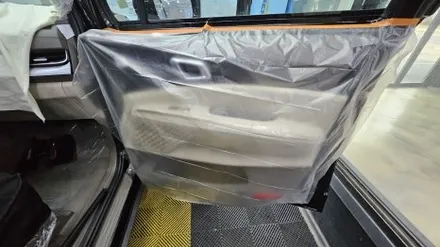카니발 페이스리프트 썬팅, 레인보우V90 반사 필름 시공으로 프라이버시 보호까지 / 양주시 회정동