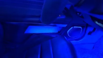 벤츠 E200 카브리올레 엠비언트 시공 / 양주시 회정동