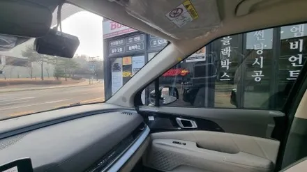 카니발 페이스리프트 썬팅, 레인보우V90 반사 필름 시공으로 프라이버시 보호까지 / 양주시 회정동