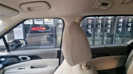 카니발 페이스리프트 썬팅, 레인보우V90 반사 필름 시공으로 프라이버시 보호까지 / 양주시 회정동