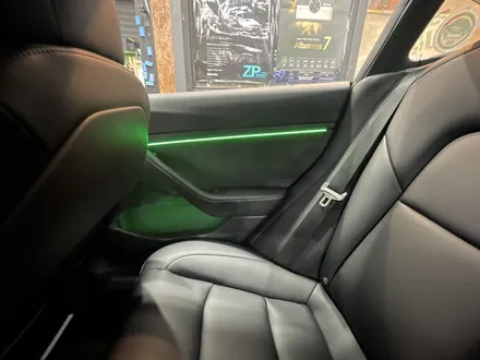 DMX 비노출 아크릴 엠비언트 테슬라 모델3 / 양주시 회정동