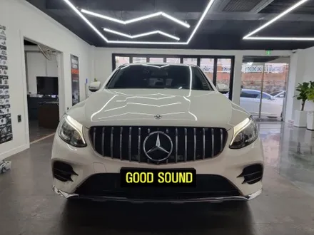 부산 양산 김해 벤츠 GLC250 쿠페 송풍구엠비언트 64색 엠비언트 컬러 확장, 실내감성 잘어울리는 튜닝! / 부산 연제구