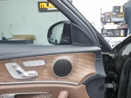 부산 벤츠 e250 송풍구엠비언트 4d 전동트위터 스피커그릴 실내 비쥬얼의 베스트옵션 굿굿~!!! / 부산 연제구