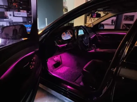 bmw 520d F10 RGB 엠비언트라이트, 사운드튜닝 했다면 다음은 무드등이죠! / 부산 연제구