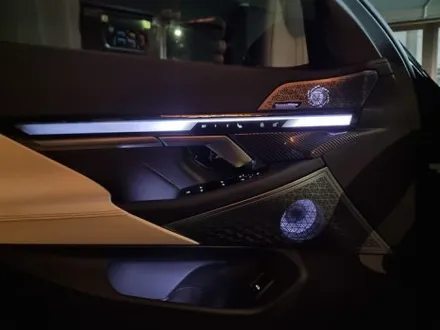 bmw 520i 5시리즈 G60 회오리 커버 스피커 엠비언트 바워스앤윌킨스 스타일 아름다운 야간 감성 튜닝 / 부산 연제구
