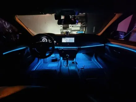 bmw 520d F10 RGB 엠비언트라이트, 사운드튜닝 했다면 다음은 무드등이죠! / 부산 연제구