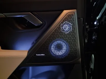 bmw 520i 5시리즈 G60 회오리 커버 스피커 엠비언트 바워스앤윌킨스 스타일 아름다운 야간 감성 튜닝 / 부산 연제구
