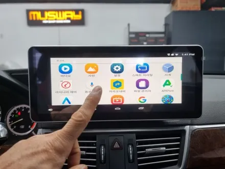 (2012 w212) 벤츠 e300 와이드모니터 12.3인치 m2c 200a 안드로이드 네비게이션 장착후기 / 부산 연제구