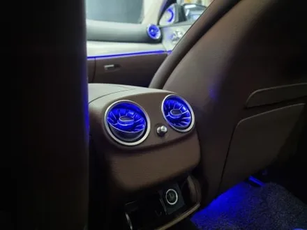 부산 벤츠 E300 w213 송풍구엠비언트 4d 전동트위터 부메스터 내 차가 이렇게 변할수있다니^^ / 부산 연제구