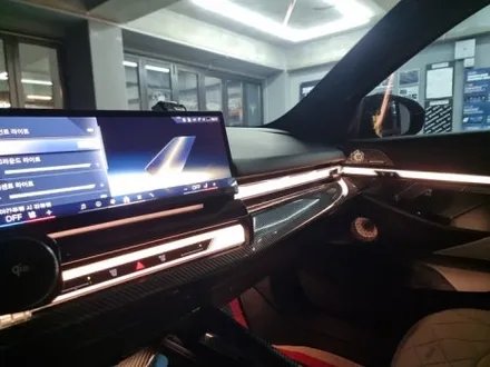 bmw 520i 5시리즈 G60 회오리 커버 스피커 엠비언트 바워스앤윌킨스 스타일 아름다운 야간 감성 튜닝 / 부산 연제구