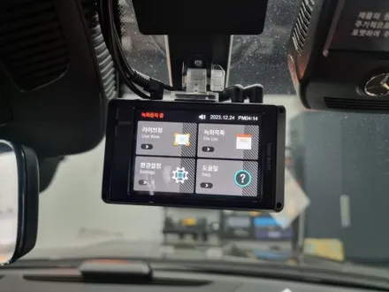 부산 벤츠 gle53amg 쿠페 블랙박스 보조배터리 에코파워팩 프리미엄으로 장착하기 / 부산 연제구