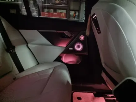 bmw 520i 5시리즈 G60 회오리 커버 스피커 엠비언트 바워스앤윌킨스 스타일 아름다운 야간 감성 튜닝 / 부산 연제구