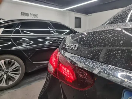 부산 벤츠 e250 송풍구엠비언트 4d 전동트위터 스피커그릴 실내 비쥬얼의 베스트옵션 굿굿~!!! / 부산 연제구