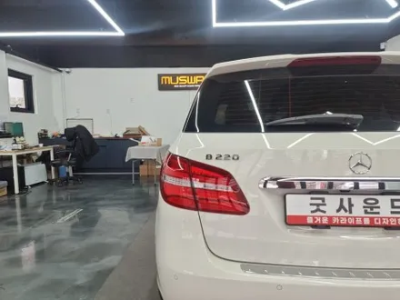 벤츠 B200 스타뷰S 블랙박스 하이패스 지금이 바꿔야되는 시점입니다 부산 굿사운드 / 부산 연제구