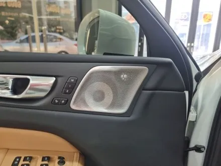 부산 볼보 xc60 블랙박스 보조배터리 에코파워팩 장착 워런티 고민이라면 이렇게 해보세요 / 부산 연제구