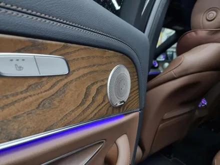 부산 벤츠 e250 송풍구엠비언트 4d 전동트위터 스피커그릴 실내 비쥬얼의 베스트옵션 굿굿~!!! / 부산 연제구