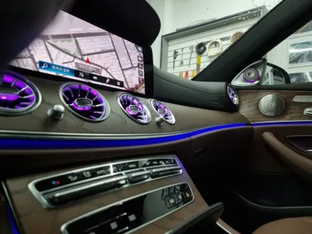 부산 벤츠 e250 송풍구엠비언트 4d 전동트위터 스피커그릴 실내 비쥬얼의 베스트옵션 굿굿~!!! / 부산 연제구