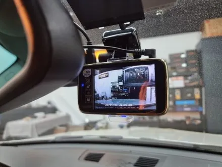 bmw 320i 부산 연제구 동래구 블랙박스 설치 후방카메라 깔끔하게 내차처럼~ 굿초이스!!! / 부산 연제구