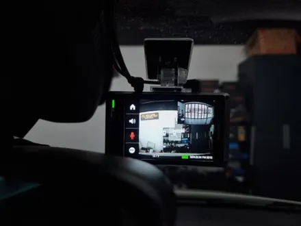 벤츠 B200 스타뷰S 블랙박스 하이패스 지금이 바꿔야되는 시점입니다 부산 굿사운드 / 부산 연제구