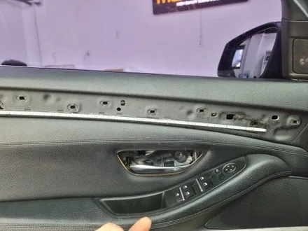 bmw 520d F10 RGB 엠비언트라이트, 사운드튜닝 했다면 다음은 무드등이죠! / 부산 연제구