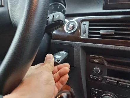 bmw 320i 부산 연제구 동래구 블랙박스 설치 후방카메라 깔끔하게 내차처럼~ 굿초이스!!! / 부산 연제구