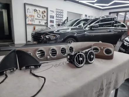 부산 벤츠 e250 송풍구엠비언트 4d 전동트위터 스피커그릴 실내 비쥬얼의 베스트옵션 굿굿~!!! / 부산 연제구