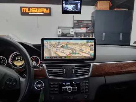 (2012 w212) 벤츠 e300 와이드모니터 12.3인치 m2c 200a 안드로이드 네비게이션 장착후기 / 부산 연제구
