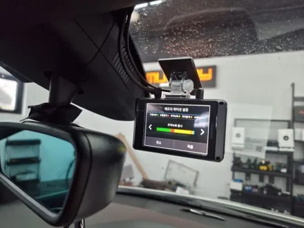 벤츠 B200 스타뷰S 블랙박스 하이패스 지금이 바꿔야되는 시점입니다 부산 굿사운드 / 부산 연제구