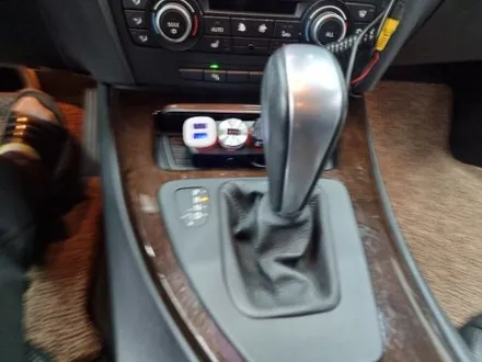 bmw 320i 부산 연제구 동래구 블랙박스 설치 후방카메라 깔끔하게 내차처럼~ 굿초이스!!! / 부산 연제구