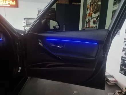 부산 엠비언트라이트 bmw 320d GRB 엠비언트 시공 실내 카인테리어의 새로운 갬성연출! / 부산 연제구