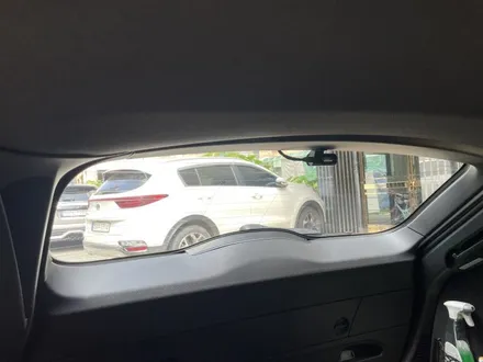우글거리는 필름 제거하고 쾌적한 후방시야 확보 - BMW 320d 투어링(F31) 썬팅 재시공, 솔라가드프리미엄 퀀텀 / 고양 덕양구 원흥동