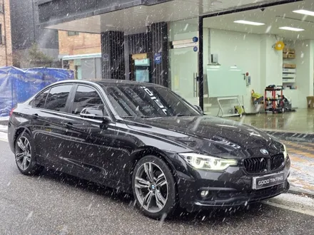 투명한 필름? 이미 수명을 다한 틴팅 제거하고 가성비 재시공 후기 - BMW F30 3시리즈 글라스틴트 펜더S / 고양 덕양구 원흥동
