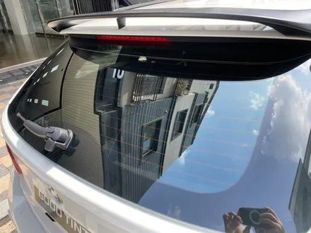 우글거리는 필름 제거하고 쾌적한 후방시야 확보 - BMW 320d 투어링(F31) 썬팅 재시공, 솔라가드프리미엄 퀀텀 / 고양 덕양구 원흥동