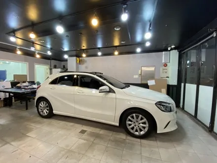 벤츠 A200 안드로이드 셋탑 m2c200 /  그라운드제로 엠프 일체형 서브우퍼 / 자동차생활의 즐거움 안드로이드 셋탑 / 벤츠터치네비게이션