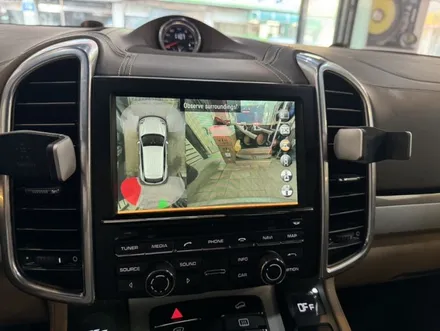 포르쉐 카이앤 m2c200a 안드로이드 셋탑 으로 포르쉐 감성 그대로 t맵과 유튜브, 넷플릭스 모두를 순정 모니터 안으로 심어보자!!!!