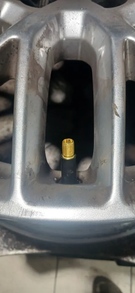 《경기광주타이어》 아우디 A4 18인치타이어교환 한국타이어 벤투스 air S 245/45ZR18 경기광주 A4 타이어교체 ★경기광주한국타이어★ / 경기광주 장지동