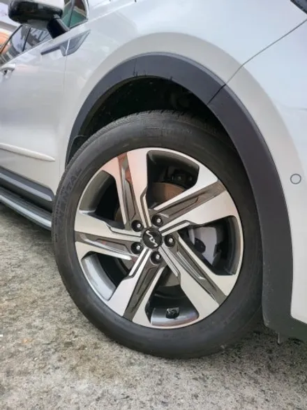 KIA SORENTO 기아 쏘렌토 순정 19인치 스크레치복원, 다이아몬드커팅 및 재도장 (경기광주 휠복원 휠수리) / 경기광주 장지동