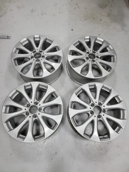 BENZ 벤츠 E300 18인치 휠복원기 (경기광주 휠복원 휠수리 휠도장 휠도색 휠용접 실버) / 경기광주 장지동