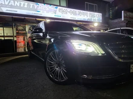 BENZ 벤츠 S560 20인치 휠복원기 (경기광주 휠복원 휠수리 휠도색 휠도장 휠재도색 휠재도장 휠용접 휠크랙 크랙수리 휠깨짐 다크쉐도우 다크하이퍼실버 제네시스휠색깔) / 경기광주 장지동