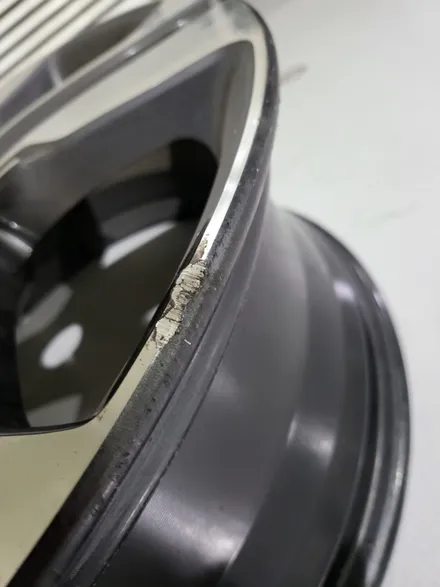 KIA SORENTO 기아 쏘렌토 순정 19인치 스크레치복원, 다이아몬드커팅 및 재도장 (경기광주 휠복원 휠수리) / 경기광주 장지동